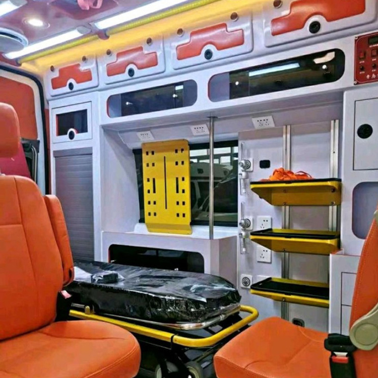 峪泉镇长途救护车护送病人租赁价格